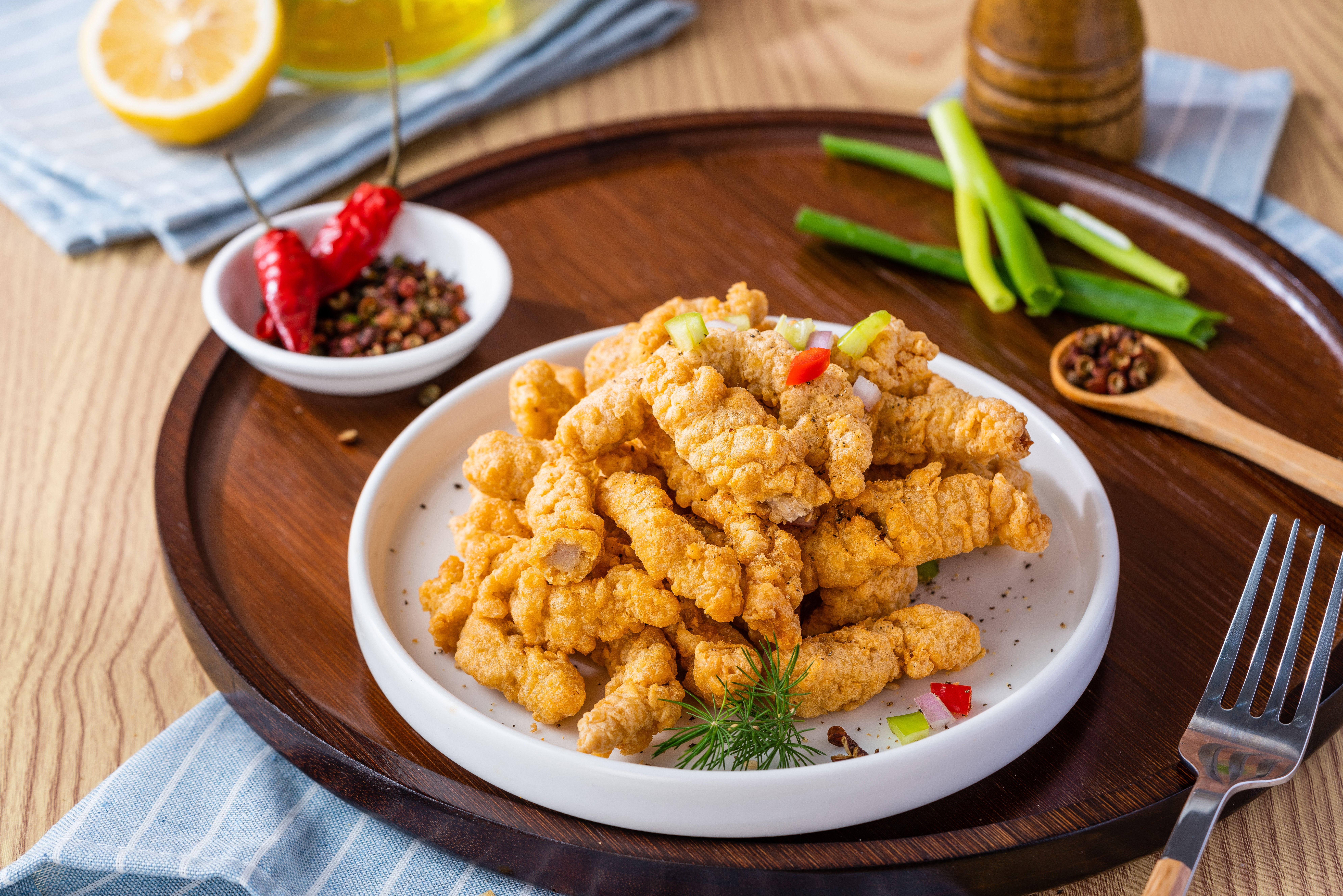 ����������͸�ƶ���Ʒ����������������������������ʳ��С���⡻Ʒ��������ͷǿ��